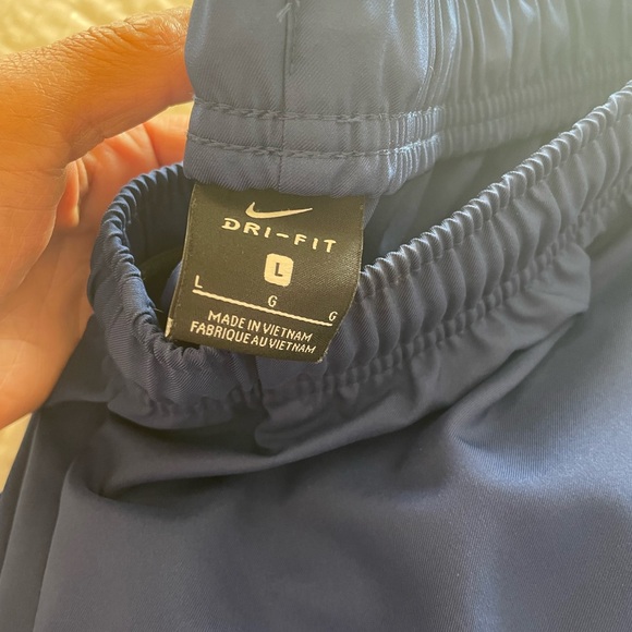 Nike Men's Dri-Fit Wind Breaker Suit in Blue - Picture 6 of 7